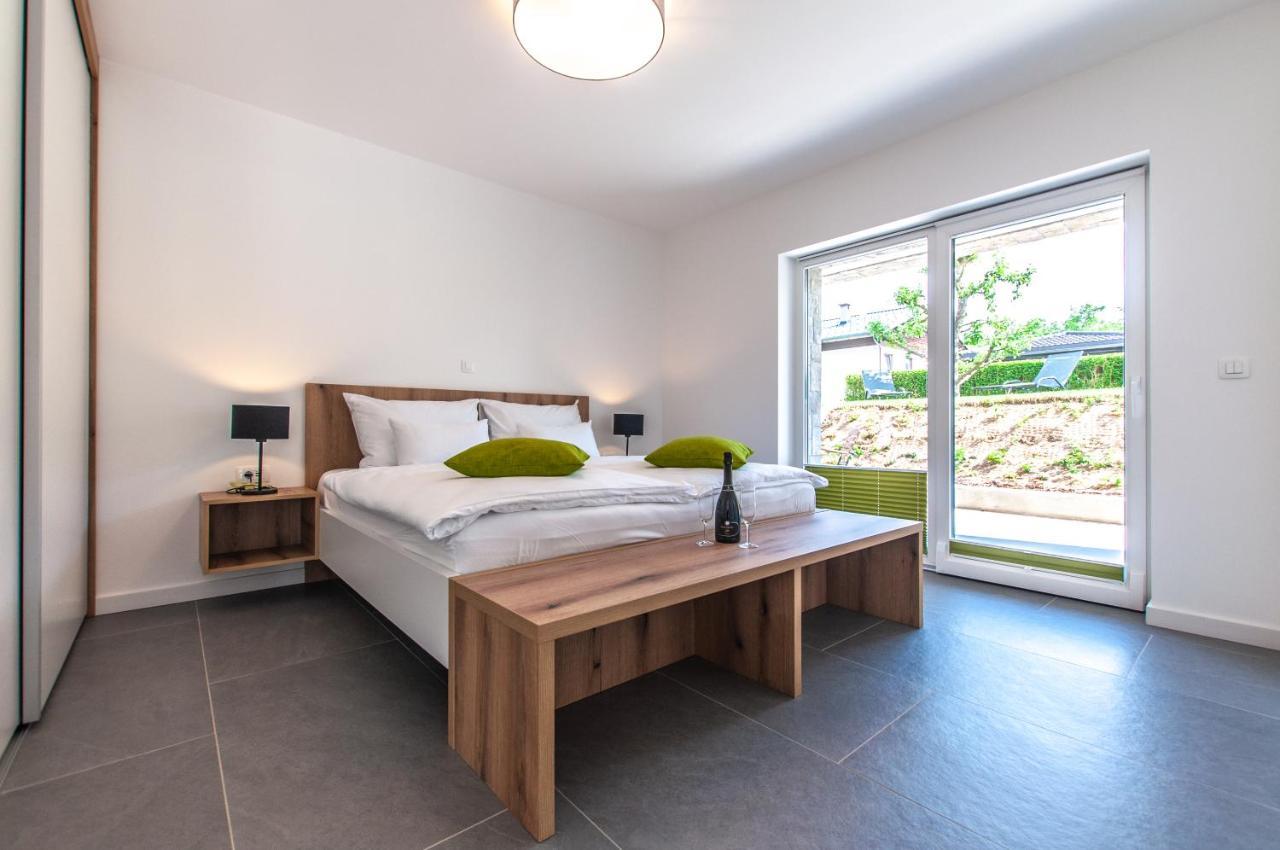 Ursus Apartment