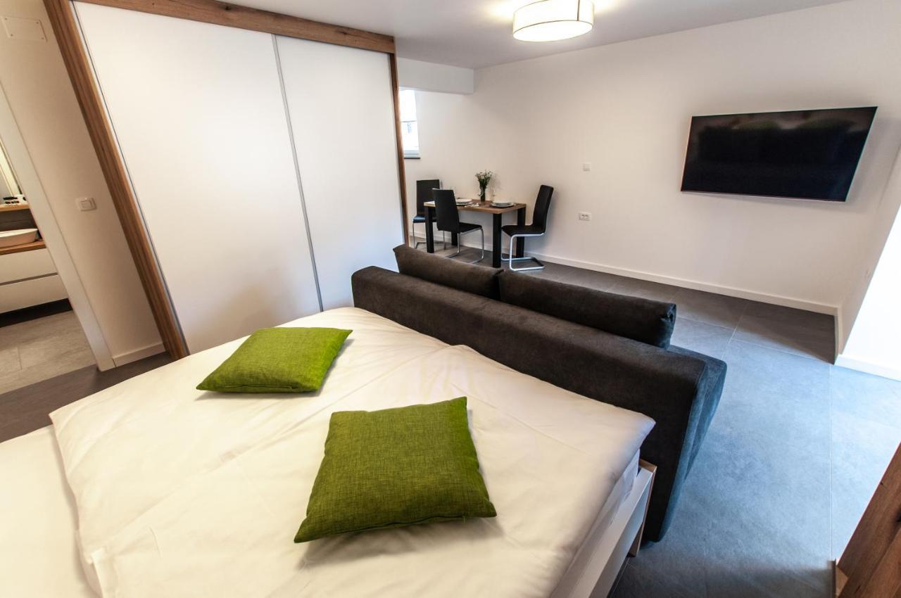 Ursus Apartment *
